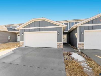 6901 W Gresford Pl Pl, Sioux Falls, SD, 57106
