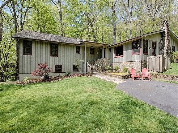 2nd image of 29 Turner Ln