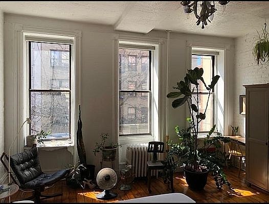 1st image of 147 E 117th St #3A