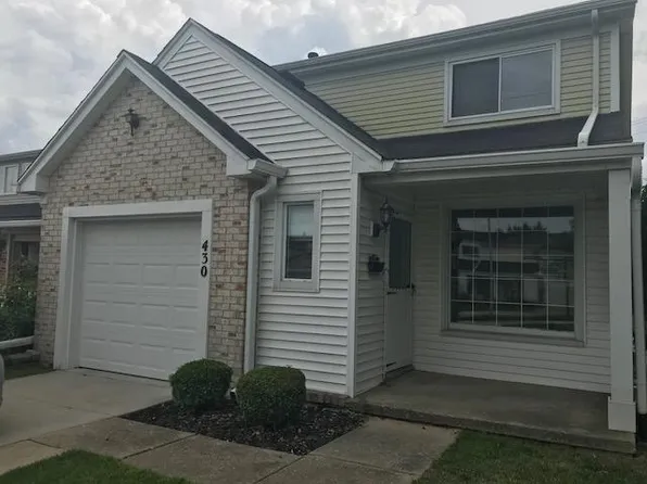 430 Lockmoor Ct, Grand Blanc, MI 48439