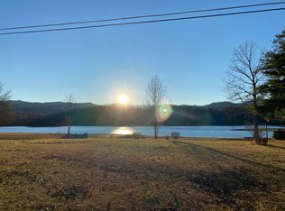 565 Hiawassee Ests, Hiawassee, GA 30546