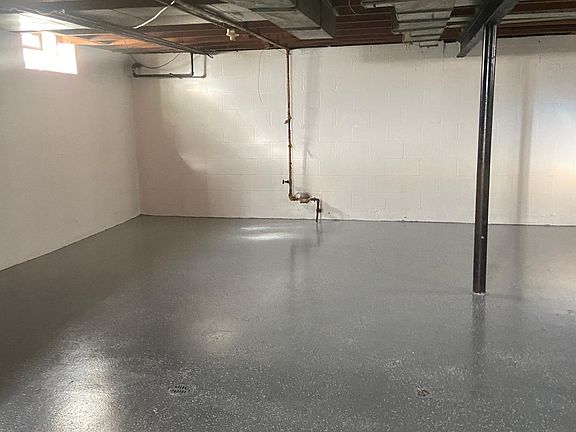 5th image of 21746 Kingsville St