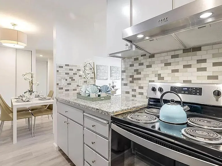 3300 Wolcott Cmn #102 — Photo 10