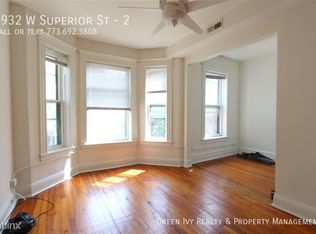 1932 W Superior St APT 2, Chicago, IL 60622