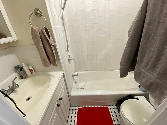 Rented by MySpaceNYC | media 27