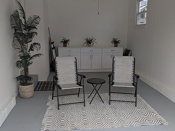 5th image of 531 Doral Dr