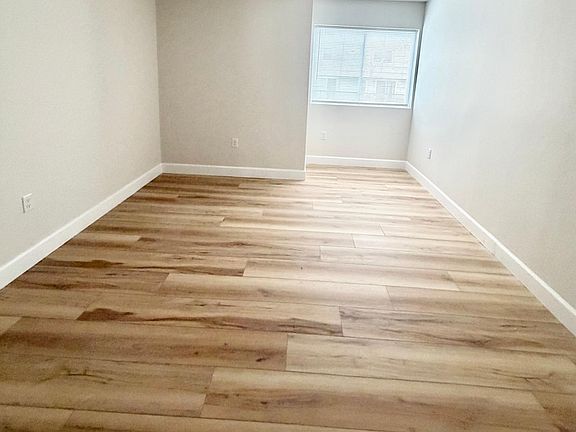 5th image of 46 Warner St #B7