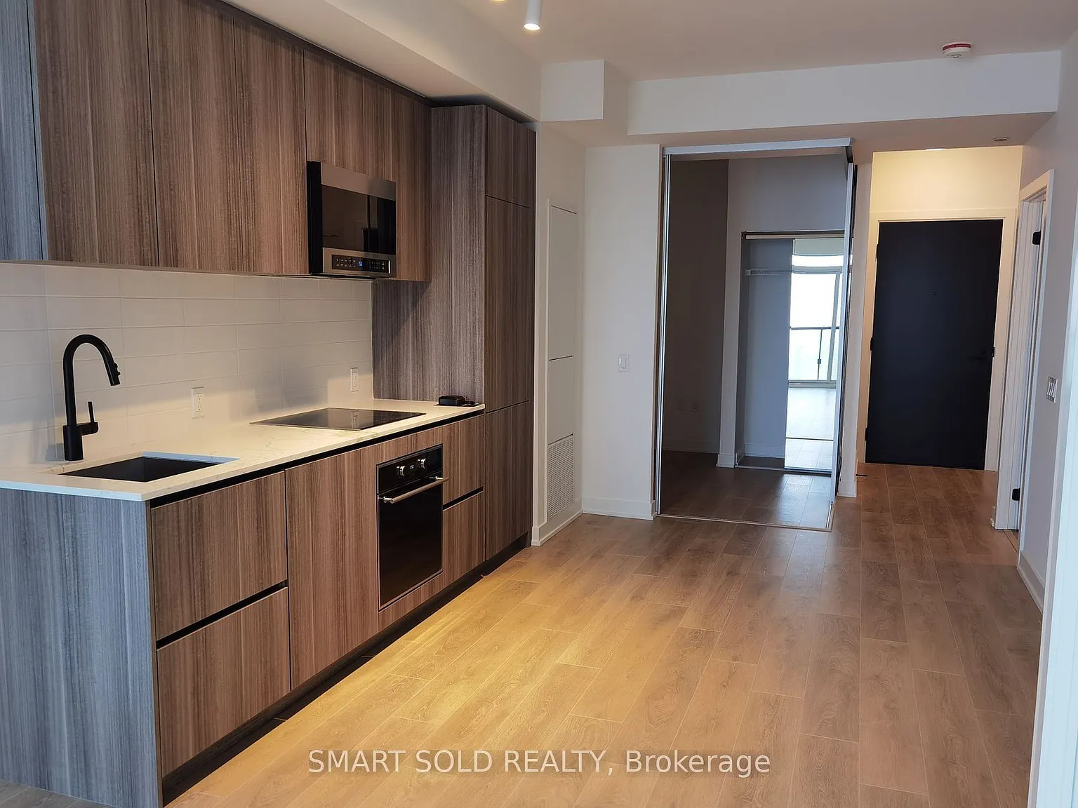 2 bed, $2,650 — Photo 2