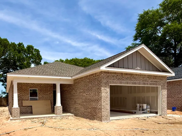 1611 26th St, Niceville, FL 32578