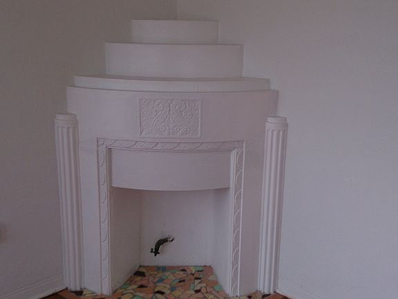 4th image of 1043 Euclid Ave APT 3