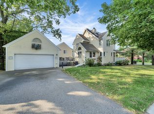 4 Rebecca Rd, Newton, MA 02465