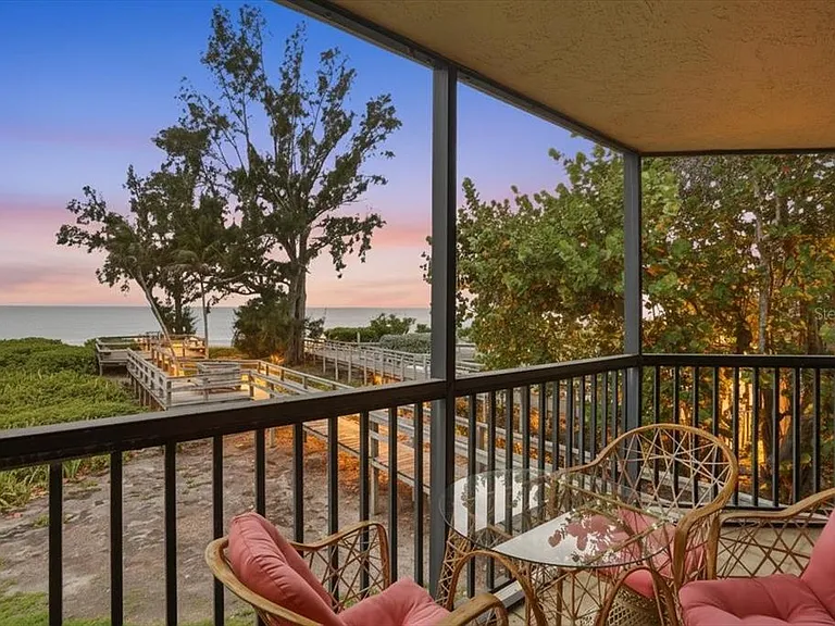 5611 Gulf Of Mexico Dr #3 — Photo 7