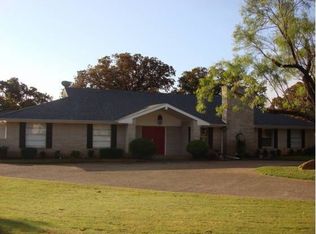 4003 Fairway Dr, Granbury, TX 76049