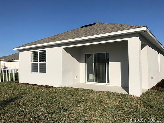 4th image of 424 Armoyan Way