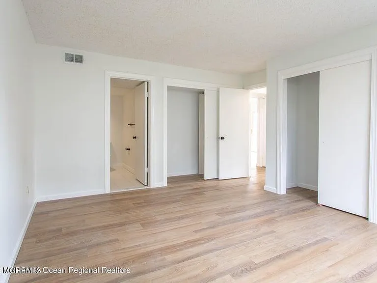 78 Diane Dr — Photo 9