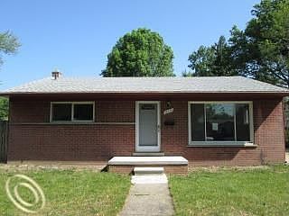 1st image of 32634 Alvin St