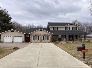 16784 N 1075 East Rd, Pontiac, IL 61764