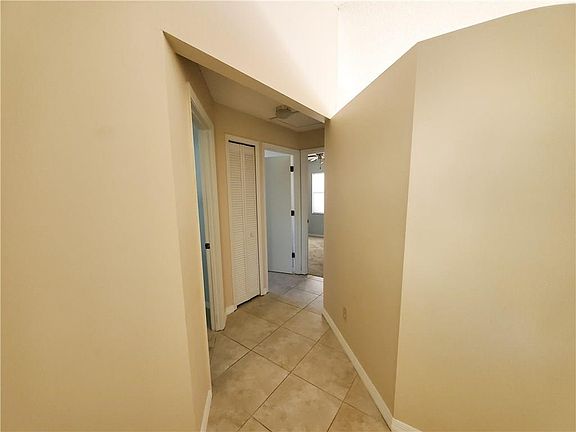 4th image of 316 21st Ave