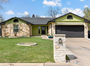 704 Greenwich Pl, Round Rock, TX 78664