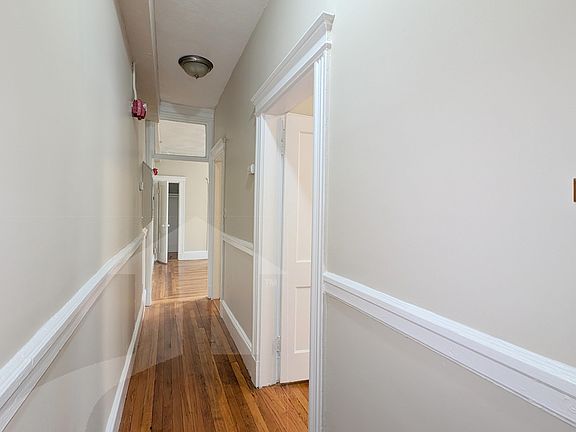 5th image of 75 Hancock St #11