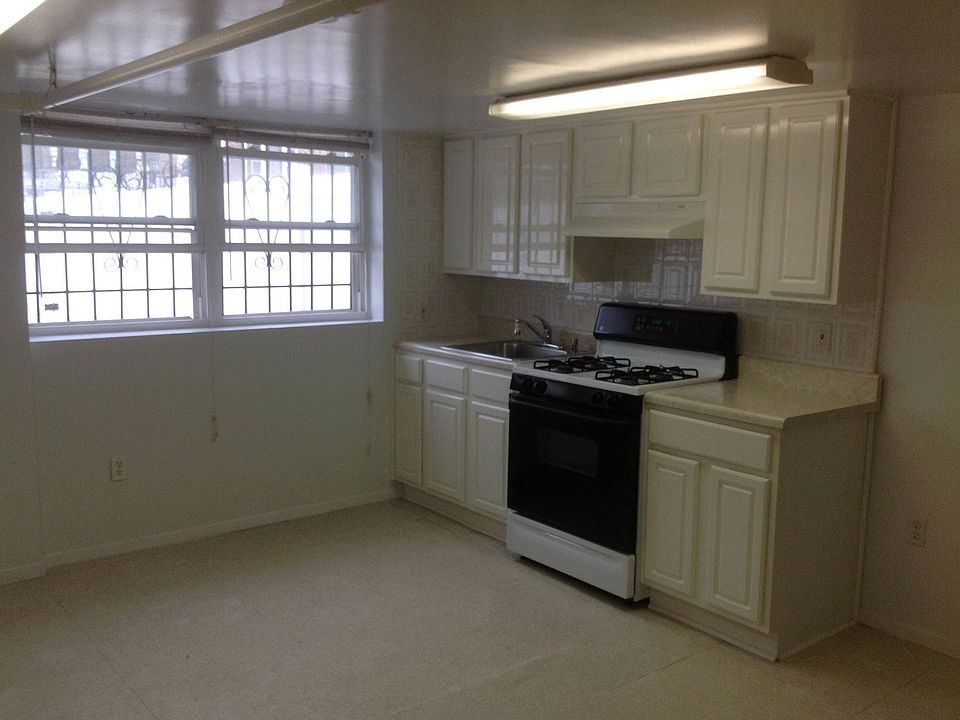 2nd image of 15313 77th Rd