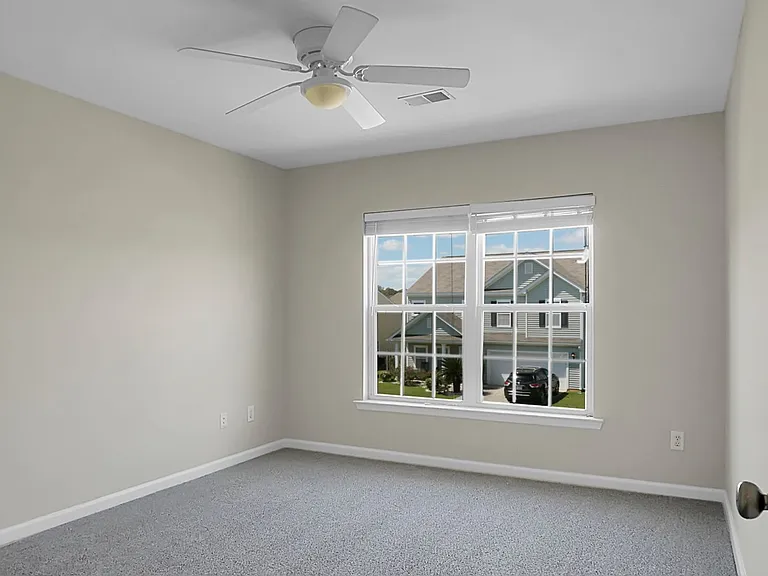 8003 Henderson Rd — Photo 30