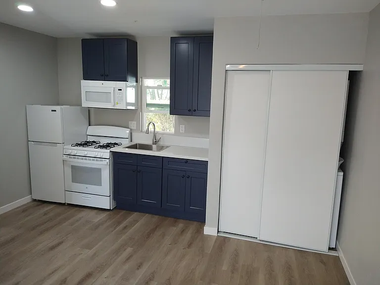 2919 Murat St — Photo 19