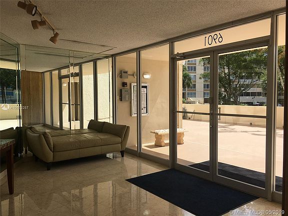 3rd image of 6901 Environ Blvd APT 4B