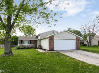 530 Quail Run, Greenwood, IN 46142