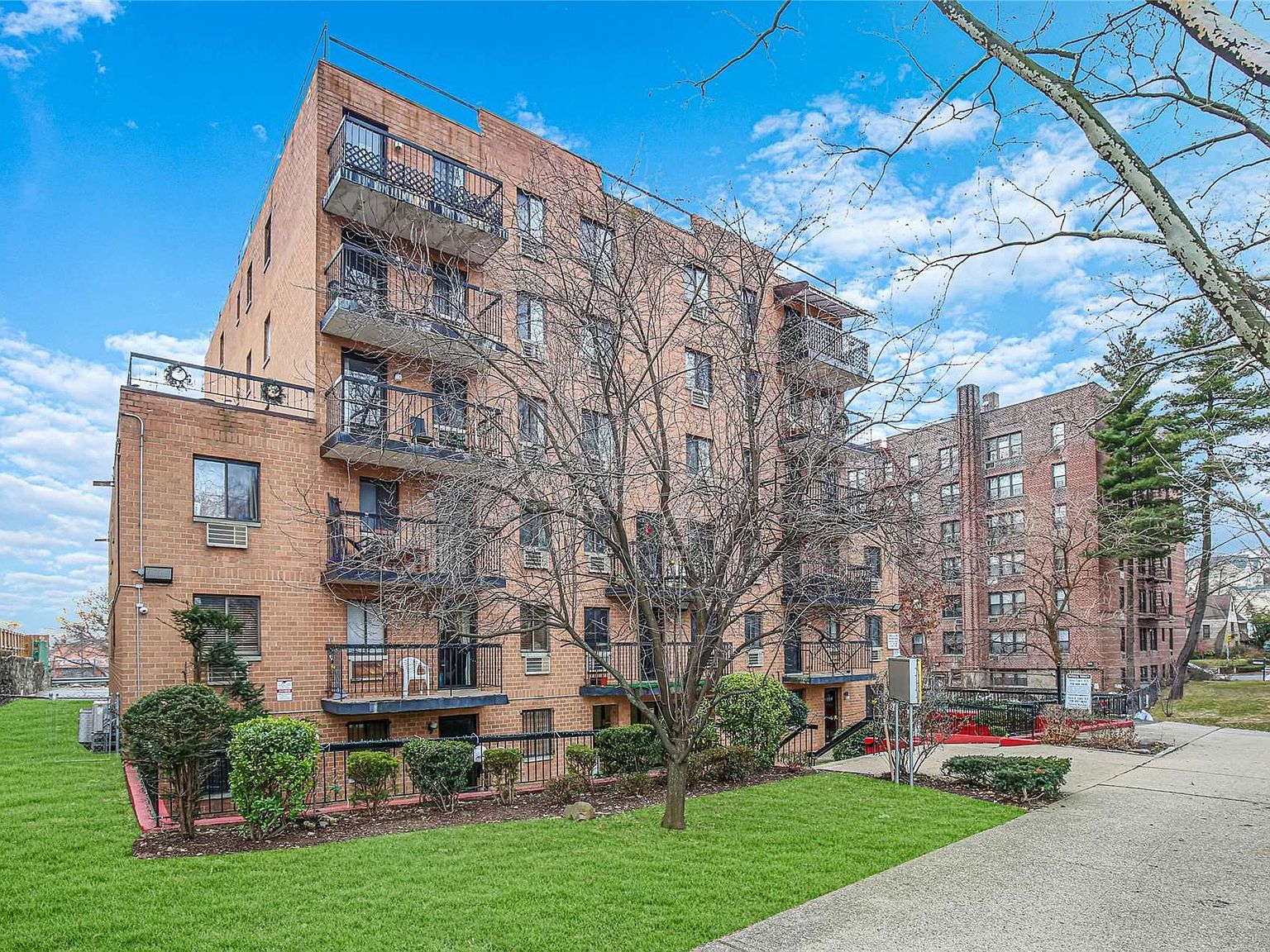 18016 Wexford Terrace UNIT 1E, Jamaica, NY 11432 Zillow