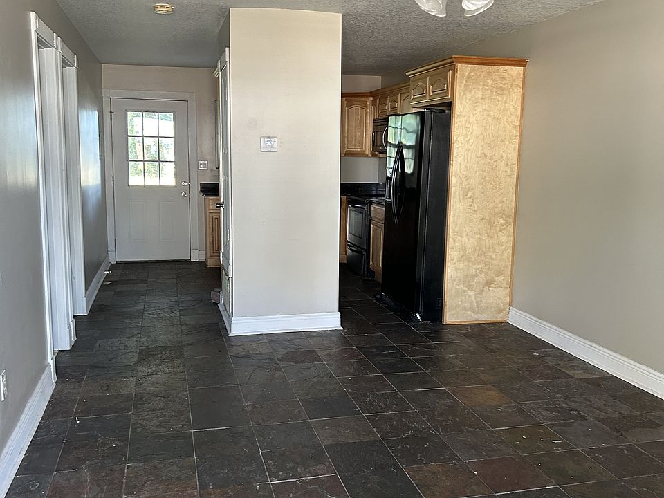 Living/kitchen