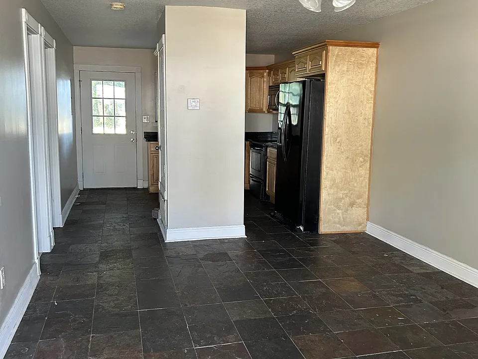Living/kitchen