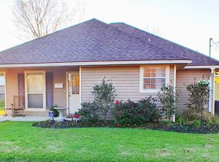 1211 N Barman Ave, Gonzales, LA 70737