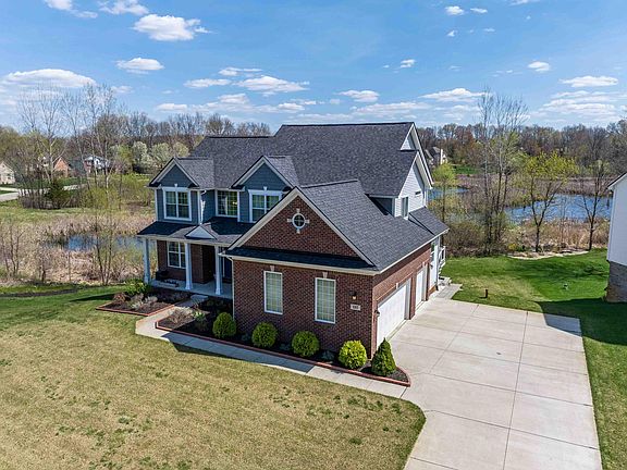 2nd image of 597 Olivia Dr