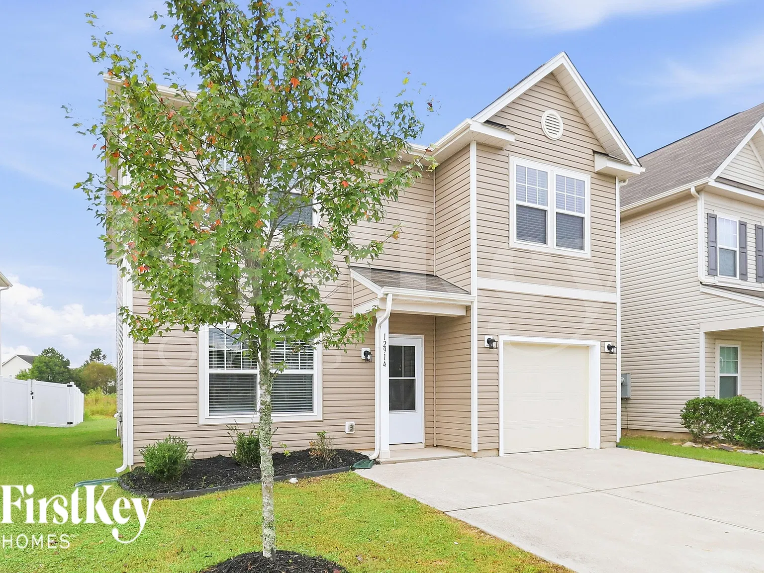 4 bed, 3.0 bath, 1468 sqft, $2,175 — Photo 2