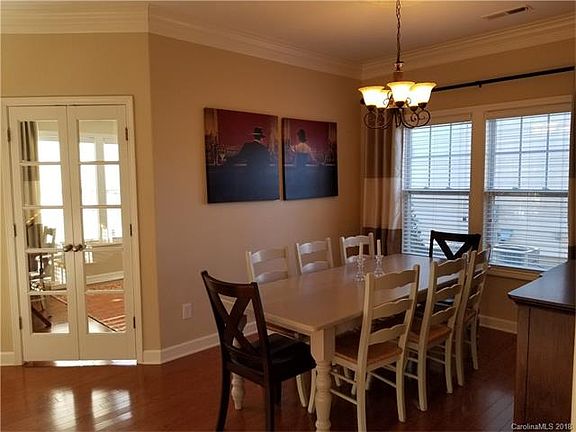 4th image of 4509 Hampstead Heath Dr