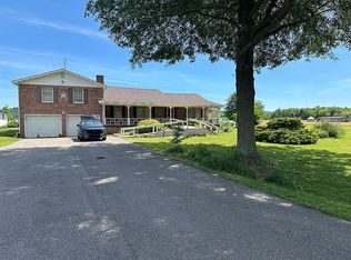 19093 Kanawha Valley Rd, Southside, WV 25187