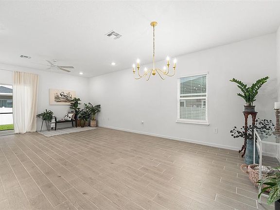 3rd image of 12568 NW 138TH DRIVE