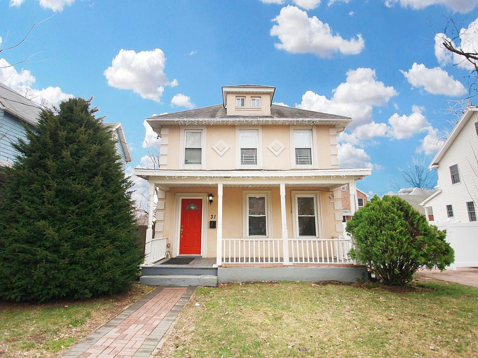 1st image of 31 Clement St