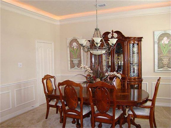 2nd image of 7003 Dusty Rose Cir