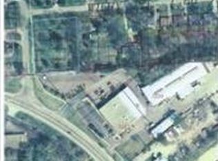 5227 Auburn Rd, Shelby Township, MI 48317