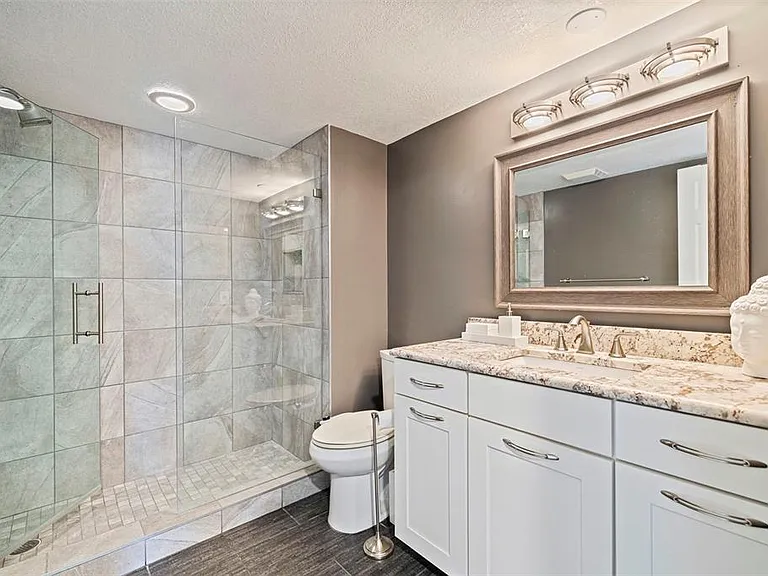 5000 Gulf Blvd #301 — Photo 29
