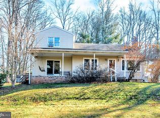 8226 Orchard Rd, Thomasville, PA 17364