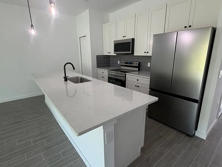 2214 Leda Ave S — Photo 10