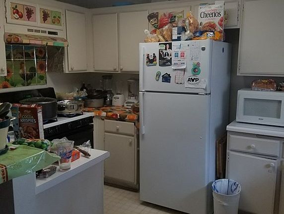 4th image of 11150 Glenoaks Blvd Unit 274