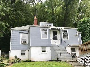 3239 Georges Dr, Saint Albans, WV 25177