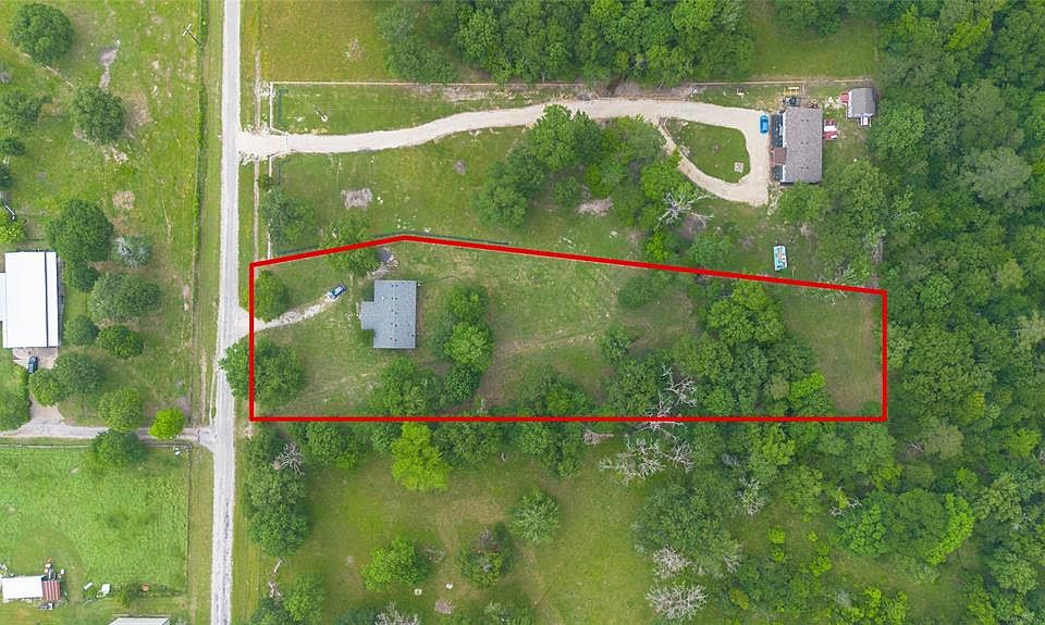 1st image of 14 N Fork Lane