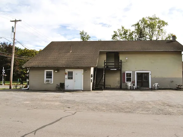 1 Stephens St, Clifton Springs, NY 14432