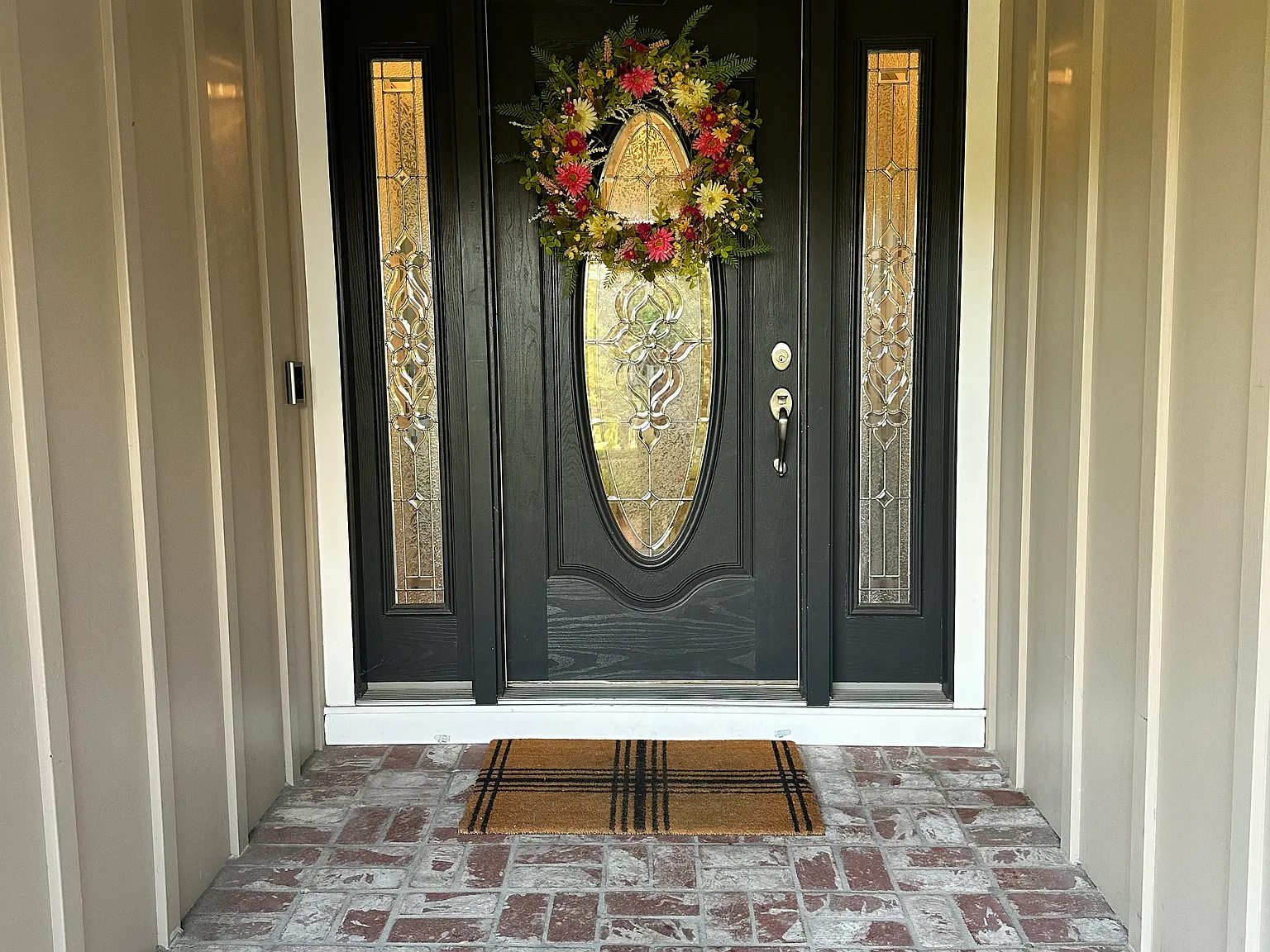3142 Windsor Ct — Photo 1