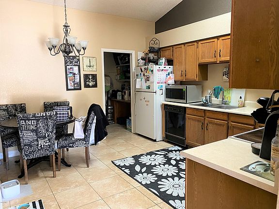 5th image of 5136 E Evergreen St Unit 1072